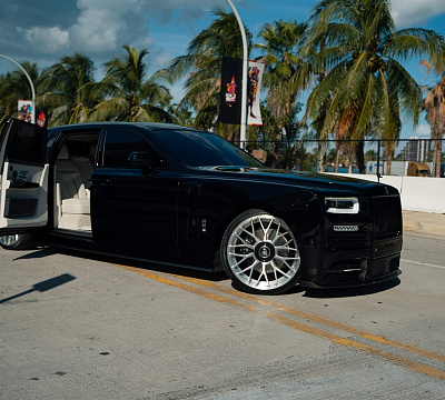 Фото дисков Anrky RF-277 на Rolls-Royce Phantom
