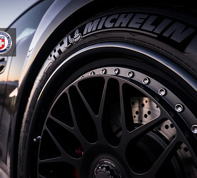 Фото дисков HRE 300 на Porsche 911 VII