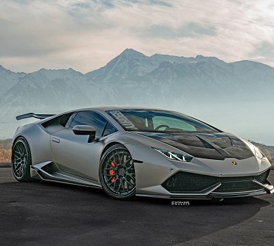 Фото дисков Strasse Wheels SV10M Deep Concave FS на Lamborghini Huracan