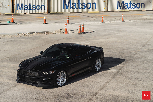 Ford Mustang VI