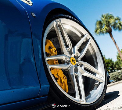 Фото дисков Anrky AN17 на Ferrari F8
