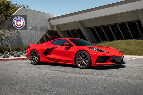 Фото дисков HRE P101SC Сатиновая бронза на Chevrolet Corvette C8
