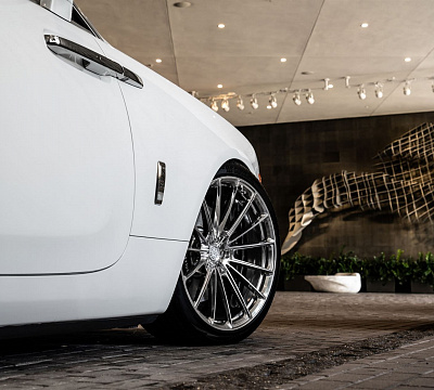 Фото дисков Anrky AN19 на Rolls-Royce Wraith