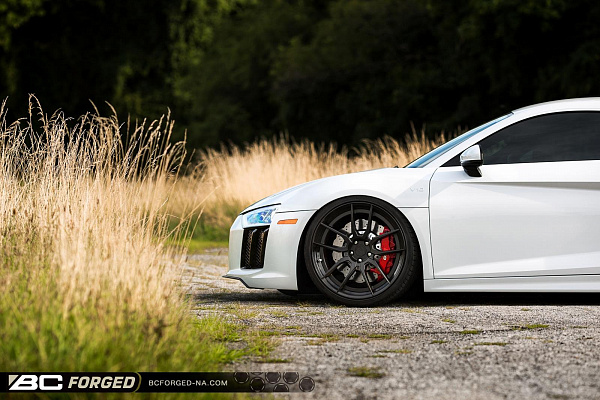 Фото дисков BC Forged HCA162 Черный матовый на Audi R8 (4S)