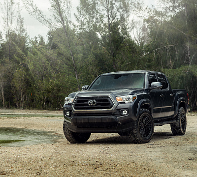 Фото дисков Vossen HF6-5 на Toyota Tacoma III