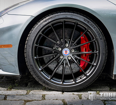 Фото дисков HRE P103 на Ferrari F12