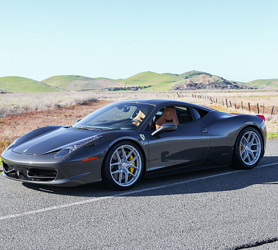 Фото дисков HRE R101 Lightweight на Ferrari 458