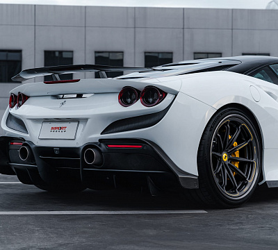 Фото дисков Brixton Forged R11-RS на Ferrari F8