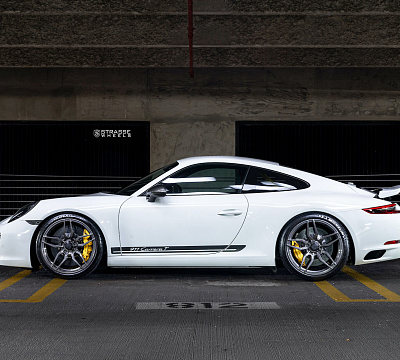 Фото дисков Strasse Wheels SV4 Deep Concave Monoblock на Porsche 911 VII