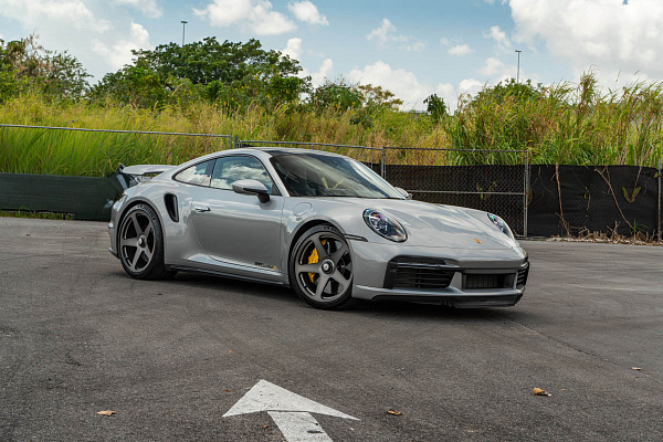 Фото дисков HRE 305M Сатиновый темный лак на Porsche 911 VIII