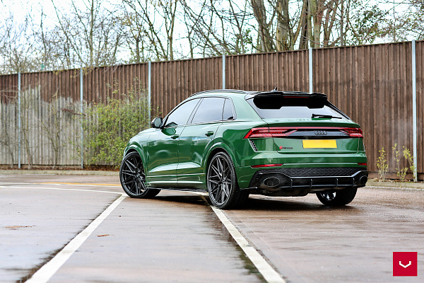 Audi RSQ8