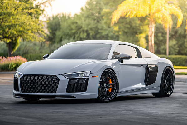Фото дисков HRE S101 Черный сатин на Audi R8 (4S)