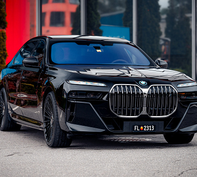 Фото дисков Vossen HF-8 на BMW 7 (G70)