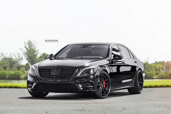 Фото дисков Strasse Wheels SV1 Deep Concave FS Черный сатин на Mercedes-Benz S-Class (W222, C217)