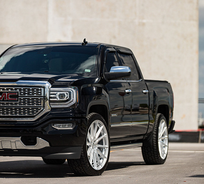 Фото дисков Vossen HF6-1 на GMC Sierra III