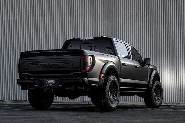 Фото дисков HRE 501M Черный сатин на Ford F-150 XIV