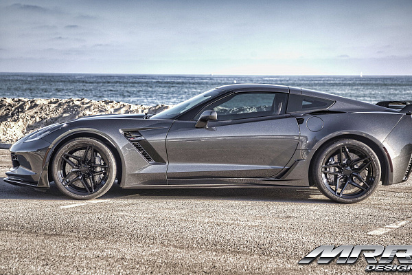 Фото дисков MRR M755 Черный глянец на Chevrolet Corvette C7