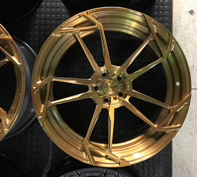 ADV.1 ADV5.3 M.V2 CS