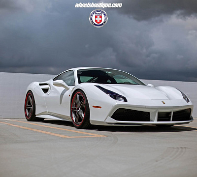 Фото дисков HRE S207 на Ferrari 488