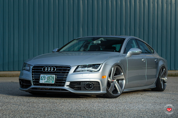 Фото дисков Vossen CG-210T Глянцевый лак на Audi A/RS 7 (4G)