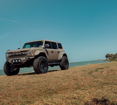 Фото дисков Vossen HFX-1 (6-Lug) на Ford Bronco
