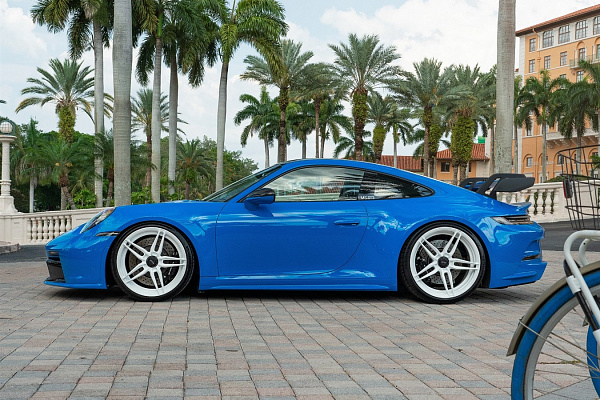 Фото дисков Anrky AN27 Белый глянец на Porsche 911 VIII