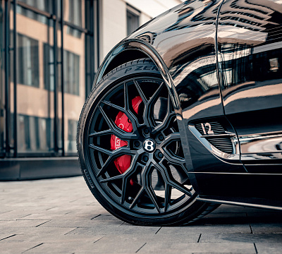 Фото дисков Vossen HF-2 на Bentley Continental GT III