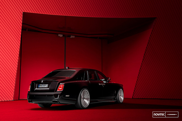 Фото дисков NOVITEC SP3 Глянцевый лак на Rolls-Royce Phantom