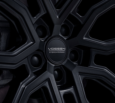 Фото дисков Vossen HF-2 на Audi Q7 (4M)