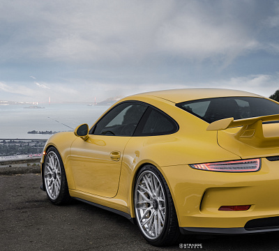 Фото дисков Strasse Wheels SV10M Deep Concave FS на Porsche 911 VII