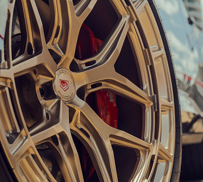 Фото дисков Vossen LC3-01 на BMW XM