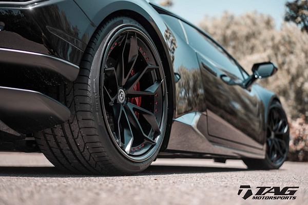 Фото дисков HRE S201 Черный сатин на Lamborghini Huracan