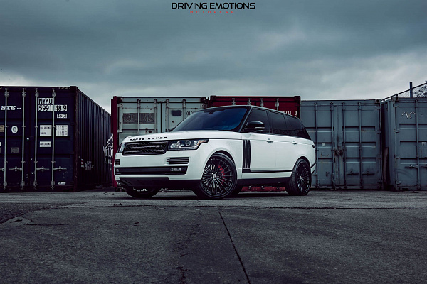 Фото дисков HRE S209 Черный сатин на Range Rover IV