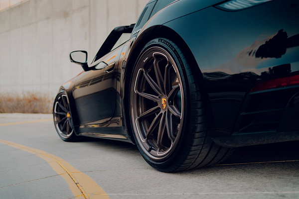 Фото дисков Brixton Forged R11-RS Сатиновая темная бронза на Porsche 911 VIII