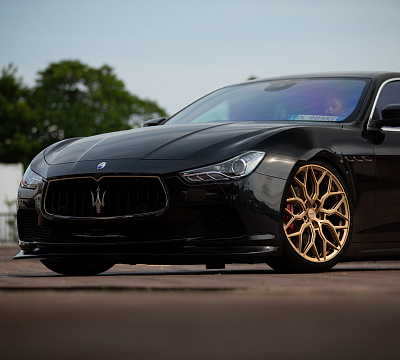 Фото дисков Vossen HF-2 на Maserati Ghibli