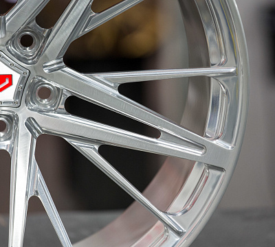 Vossen M-X6