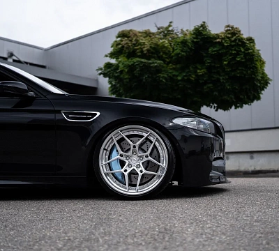 Фото дисков ST Wheels ST21.2 на BMW 5/M5 (F10)