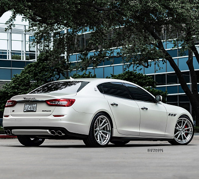 Фото дисков Strasse Wheels SV1 Deep Concave FS на Maserati Quattroporte VI