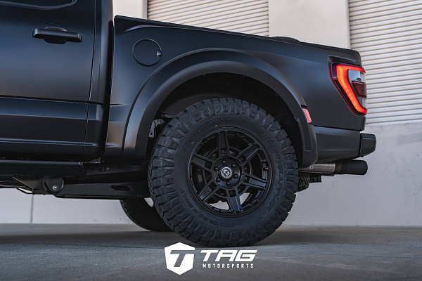 Фото дисков HRE FT1 Черный сатин на Ford F-150 XIV
