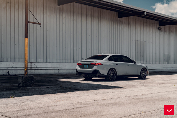 Фото дисков Vossen HF-7 Черный глянец на BMW 5/M5 (G60/G90)