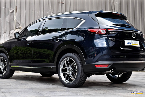 Фото дисков HRE FF11 Серебро на Mazda CX-8