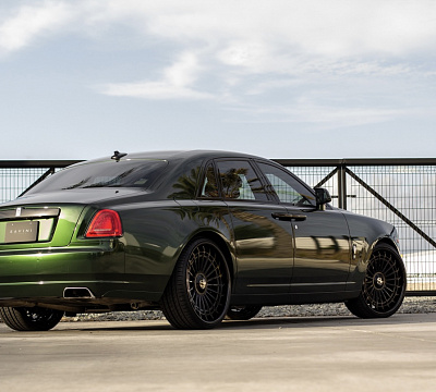 Фото дисков Savini SL7 на Rolls-Royce Ghost I
