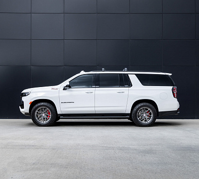Фото дисков HRE P161 на Chevrolet Suburban XII