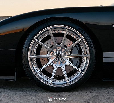 Фото дисков Anrky RS4.2 на Ford GT I