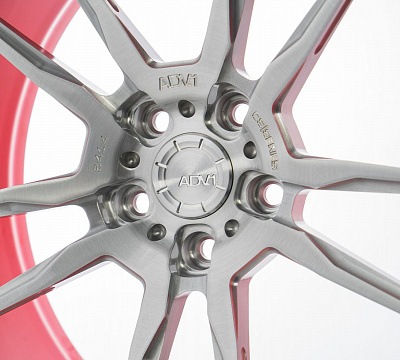 ADV.1 ADV5.3 M.V2 CS