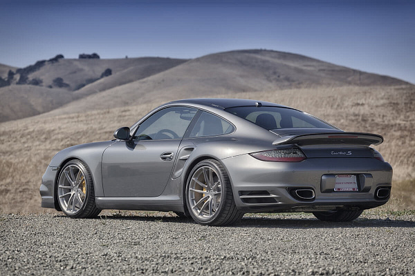 Фото дисков HRE P104 Сатиновый тонированный лак на Porsche 911 VI