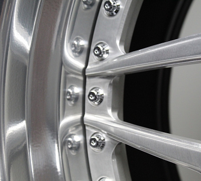 Strasse Wheels SV8 Performance