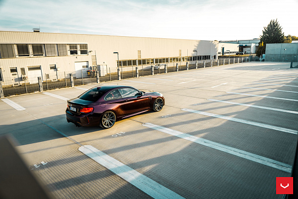 Фото дисков Vossen VFS-10 Глянцевый графит на BMW 2/M2 (F22/F87)