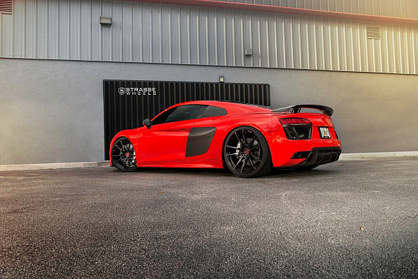 Фото дисков Strasse Wheels SV1 Deep Concave Monoblock Другой цвет на Audi R8 (4S)