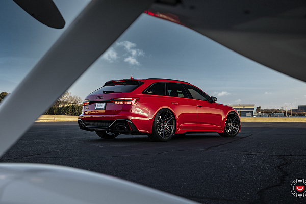 Фото дисков Vossen EVO-5R Черный глянец на Audi A/RS 6 (C8)